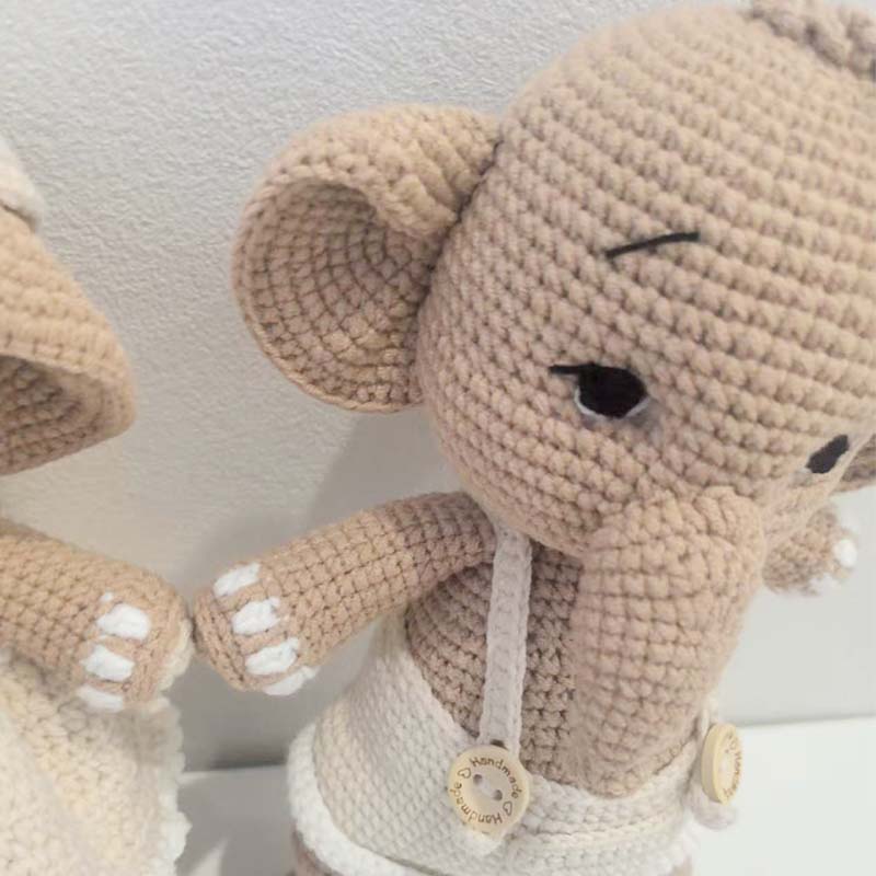 Éléphant en peluche fait main  - Home Textiles Today avis et prix