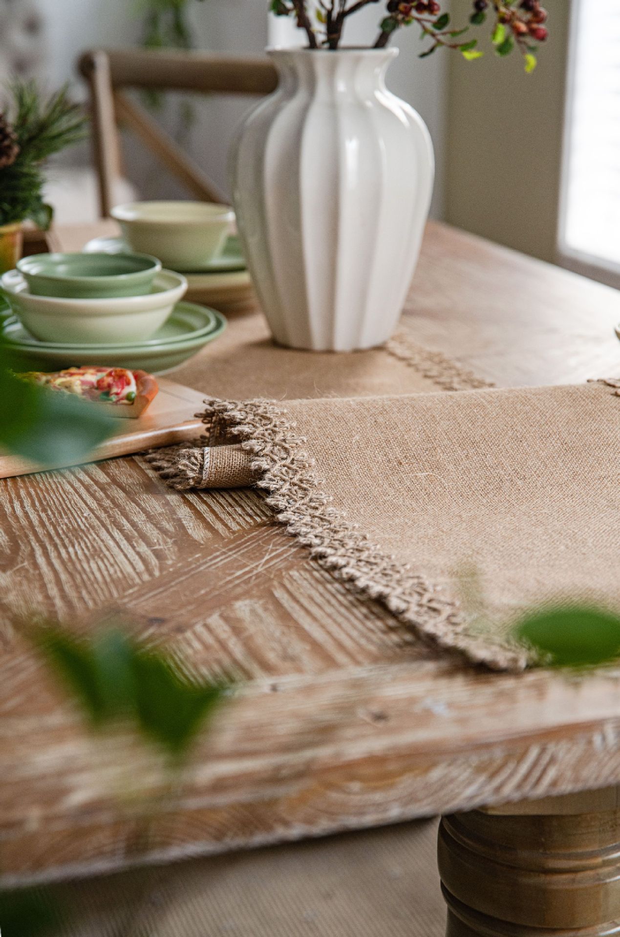 Chemin de table en lin de jute - Home Textiles Today News avis et prix